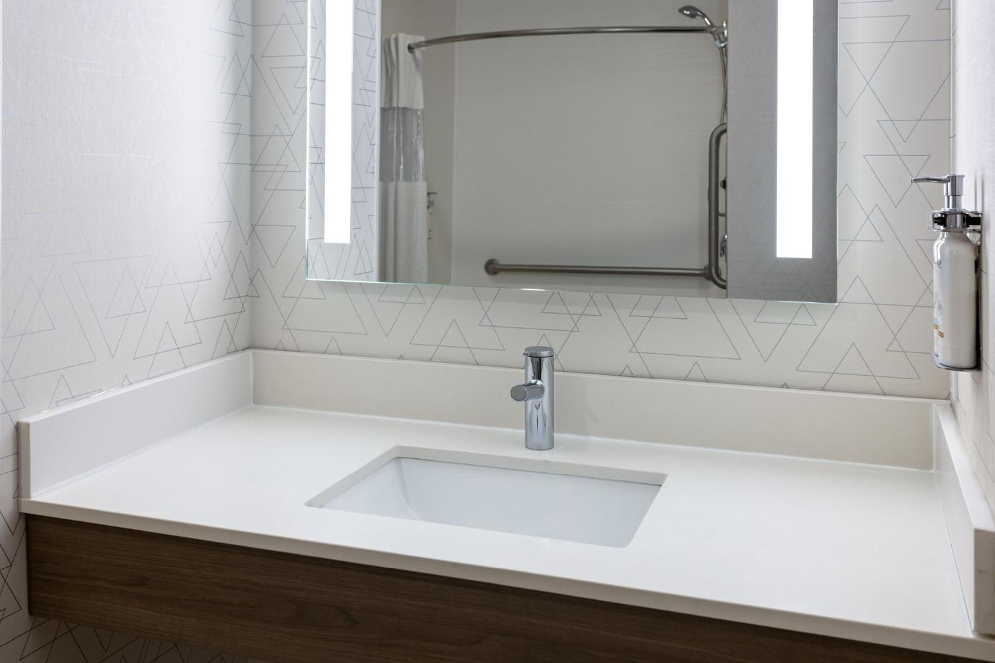 Holiday Inn Express Hotel & Suites Freeport By Ihg Eksteriør bilde